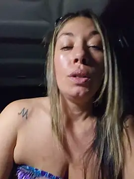 MiraKisss webcam