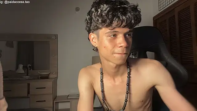 OopsAgain_ webcam