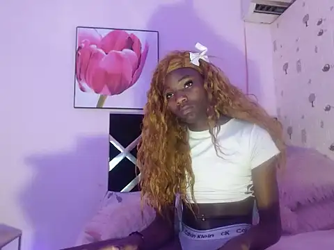 Hilary_tsx webcam
