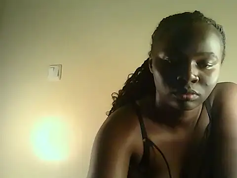 roziebeauty webcam