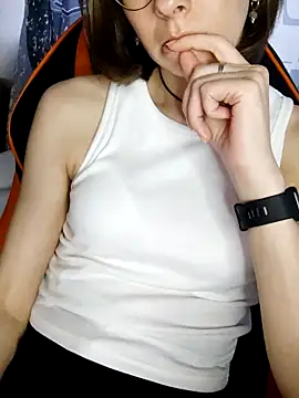 Aashikalaa webcam
