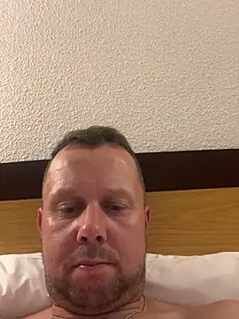 Hornybiboy66 live cam on StripChat