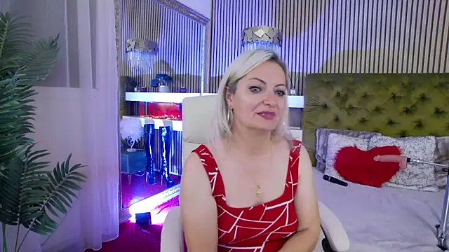 LadyTouch webcam