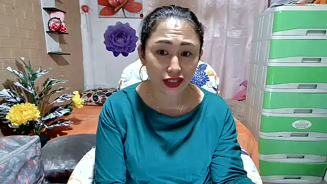 Filipina_Desire webcam