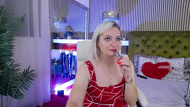 LadyTouch webcam