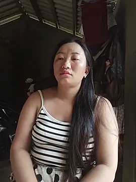 zhen-zo live cam on StripChat
