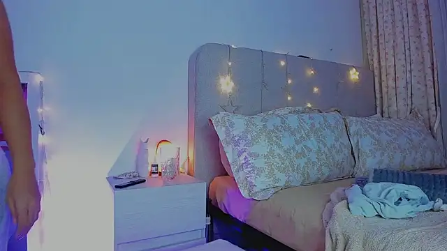 TheGloriousSophie webcam
