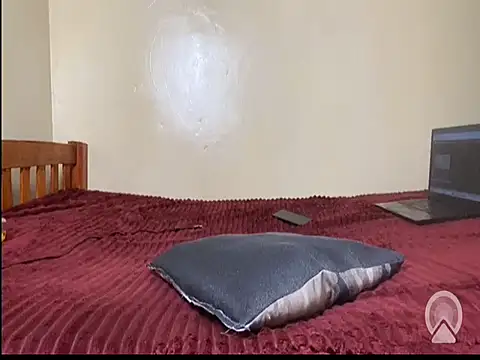ladymystiquee1 - Ladymystiquee1's free webcam - UK Sex Cams