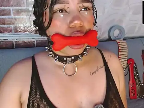 emma_bdsm_ webcam