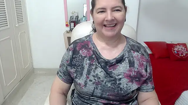 leonela_69 webcam