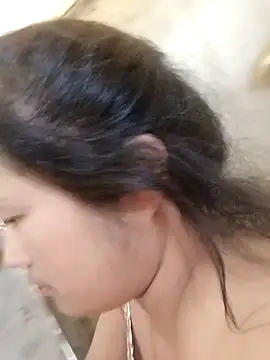 BigAss-69 webcam