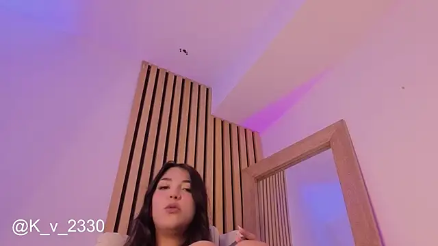 sofiesoft live cam on StripChat