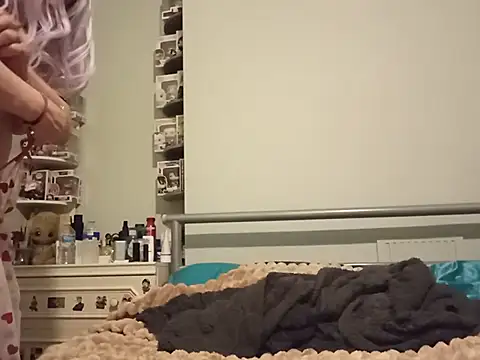 Sofialovee69 live sex cam