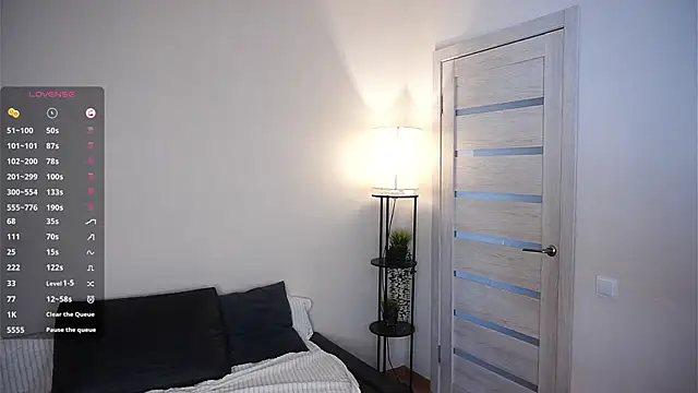 MarlinVarian live cam on StripChat