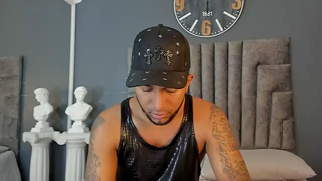 Robin_Rief live cam on StripChat