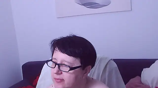 ChristaRose live cam on StripChat