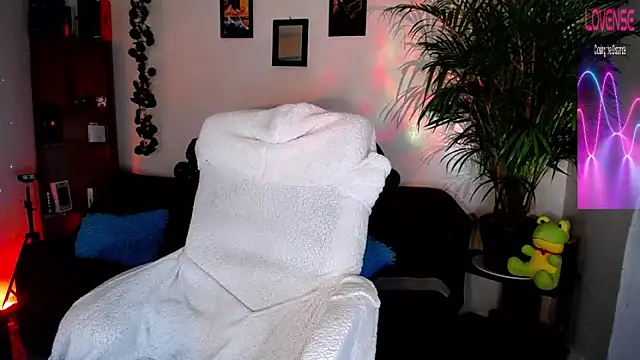 tiancam live cam on StripChat