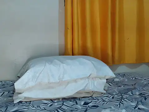 pretty_taurus webcam