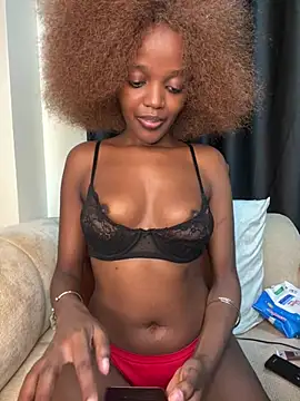 Bella_kiki webcam