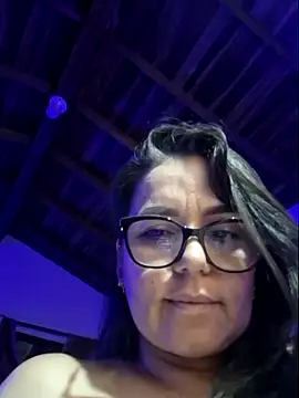 MariaPau_83 webcam