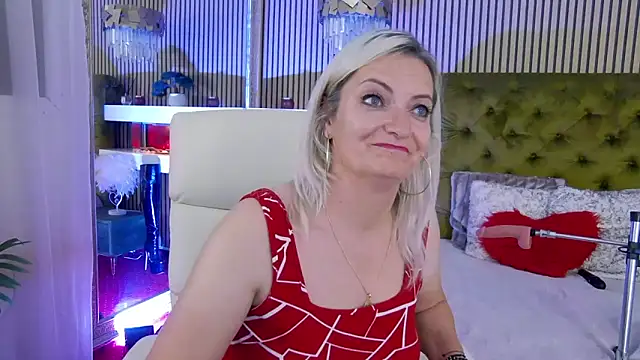 LadyTouch webcam
