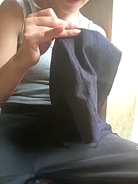 nangmo live cam on StripChat