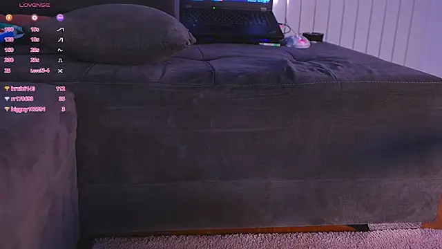 PawgOfficial webcam