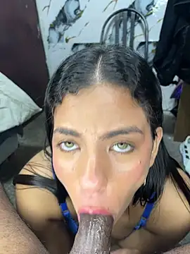 roman_and_jessie live cam on StripChat