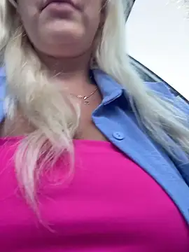 merlindave (F young) - Finger pussy/naked 💦💦💦✌️🥵