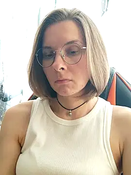 Aashikalaa webcam