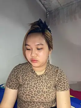 Almira6868 webcam