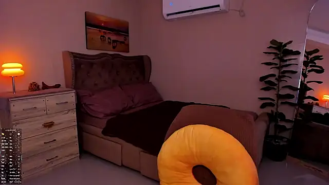 OliGasm webcam