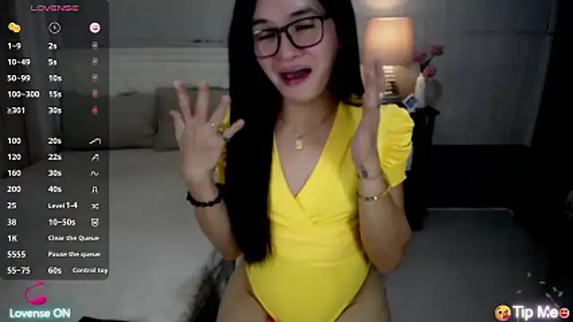 AsianSweetHeartxX webcam