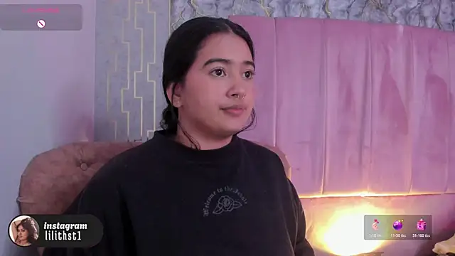 lilithst_ live cam on StripChat