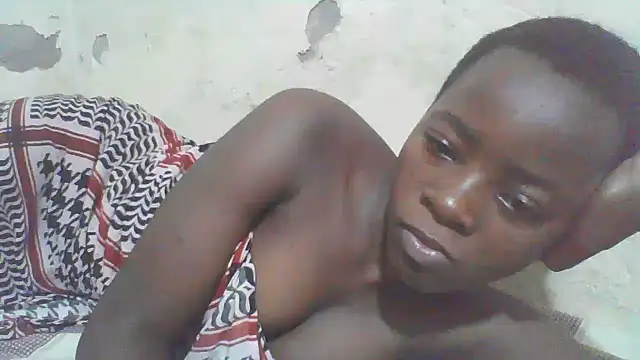 blackgal2 live cam on StripChat