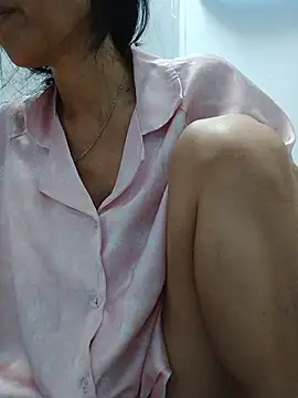 Hana_67 webcam