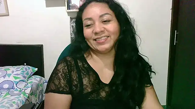 zaray_bella webcam