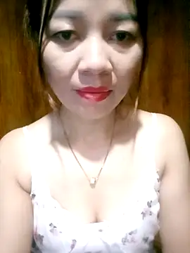 Yiyi102300 webcam