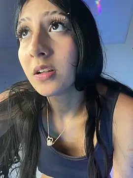 Naaria_ webcam