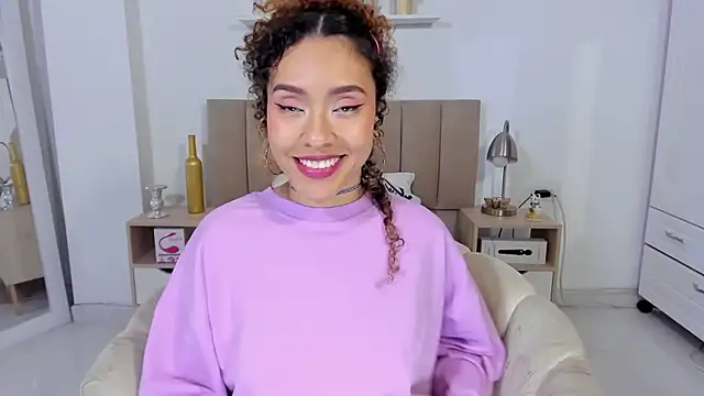 Zoe_Gruber webcam