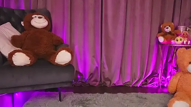 ZariaaVera webcam