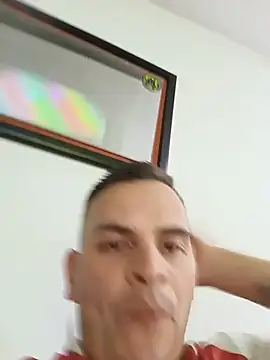 Edwin_Q live cam on StripChat