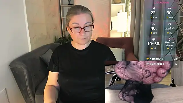 Alexandra_Kind webcam