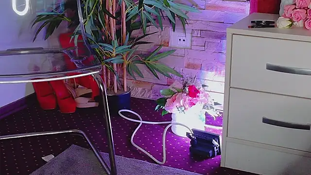 EvvaMonroe webcam