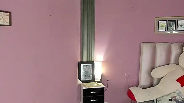 ORIANNA_21 webcam