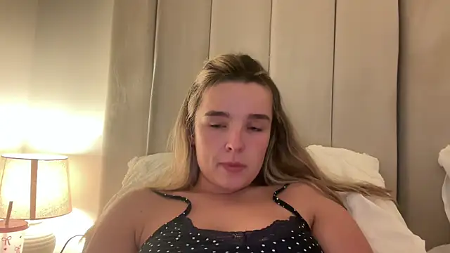 maisiesmithx live cam on StripChat