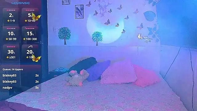 emily_cooper_t webcam