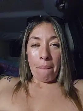 MiraKisss webcam