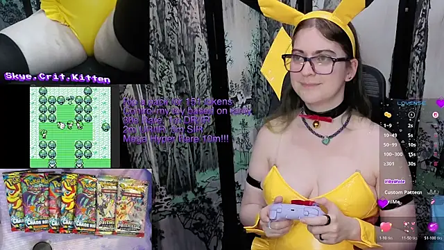 CritKitten live cam on StripChat