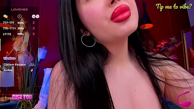 Mayzzie live cam on StripChat